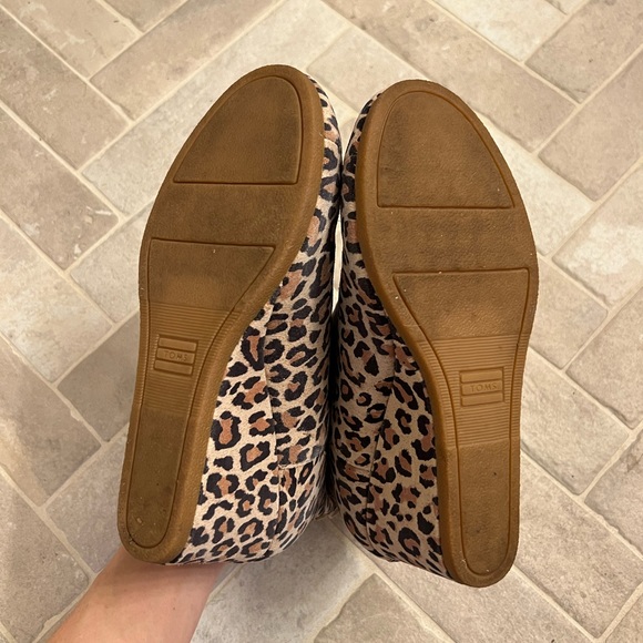 Tom’s - Desert Tan Leopard Print Kelsey Boot - Picture 5 of 6